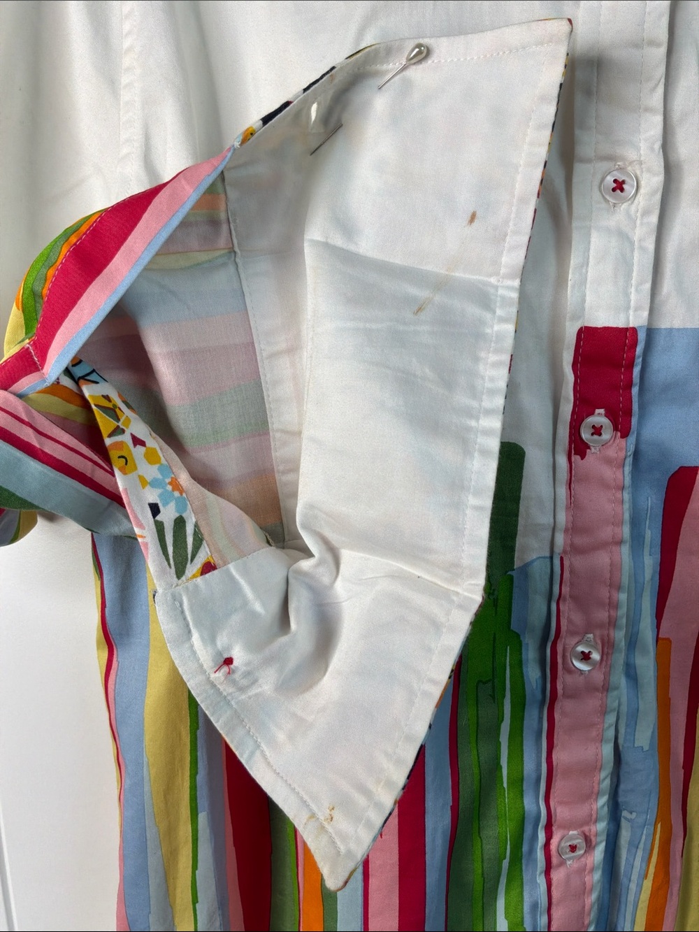 Tizzie Chic White Multicolor Button Down Shirt Size L - Picture 8 of 8